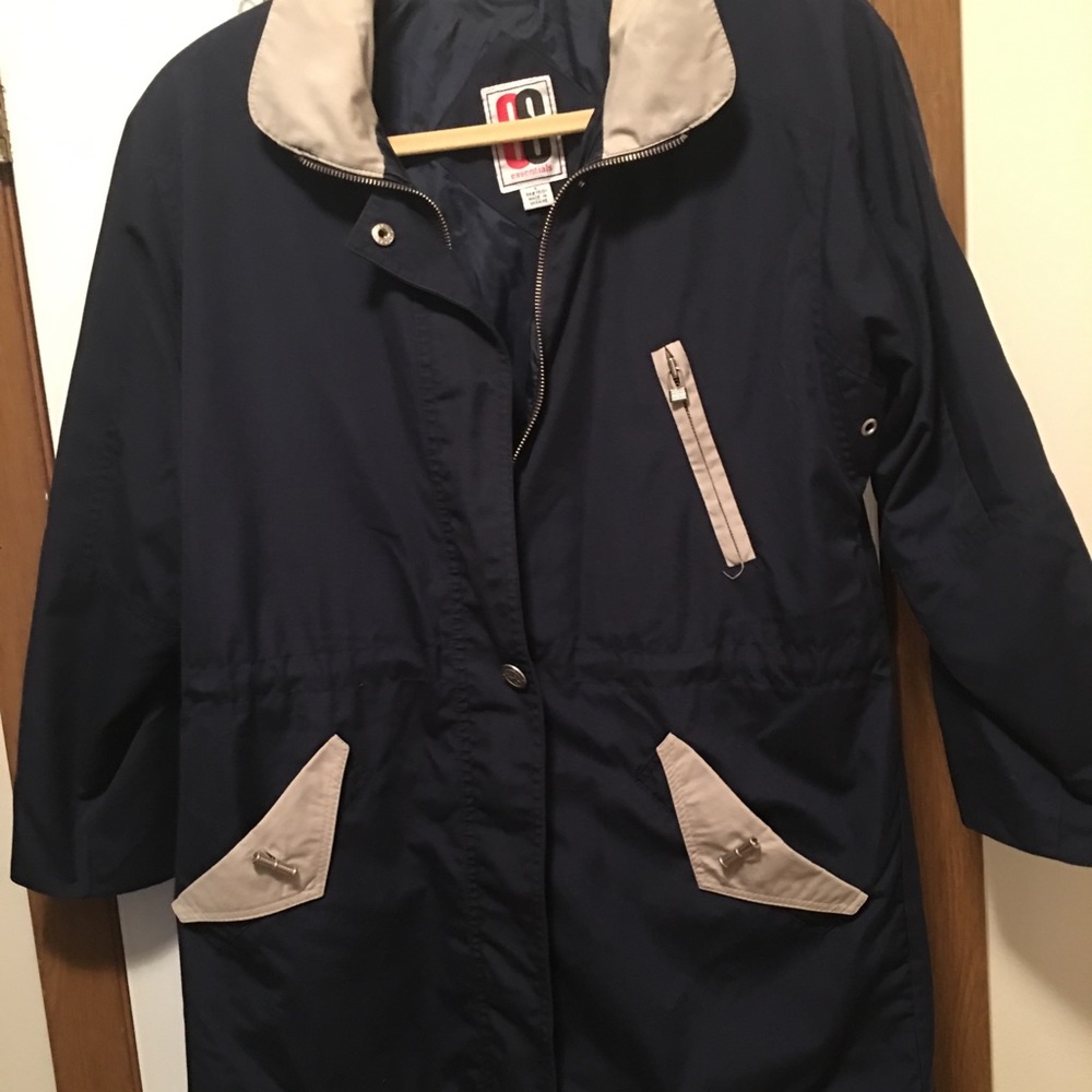 Women’s Size Small Navy Blue Jacket.❤️